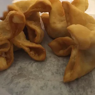 Standard Crab Rangoon Pic lol. TASTY!