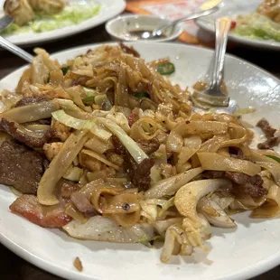 Shanghai Chow Fun (it's a lot of fun indeed)