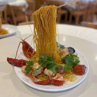 Lobster flying noodles