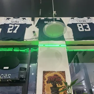 NFL decor