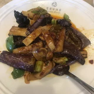 Spicy Garlic Eggplant