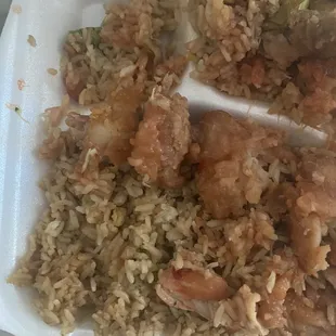 orange chicken, rice Don&apos;t get catfished if my pics look good, deeeesgusssting!