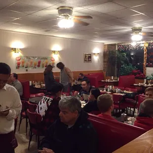 Inside : casual seating available.