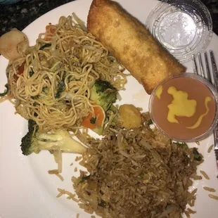 veggie lo mein, veggie fried rice and vegetable egg roll.