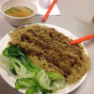 41. Oyster Sauce Noodle with Vegetable