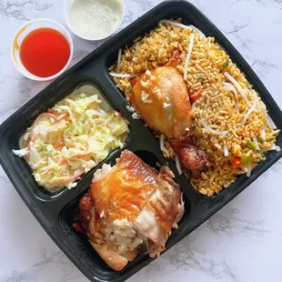 DELIVERY: Combo Valenciano / 巴伦西亚套餐: Venezuelan Rotisserie Chicken w/ fried rice, coleslaw (Regular - $9 // DD - $12)