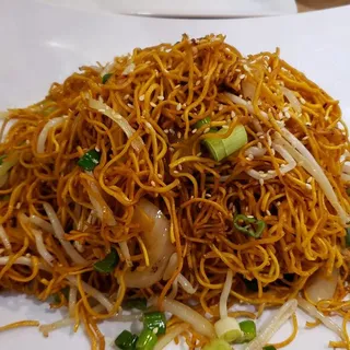 F4. Stir Fry Soy Sauce Egg Noodle