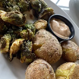 Brussel Sprouts n papas!