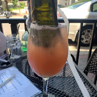 Grand mimosa