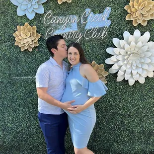 Such a pretty background for photos!