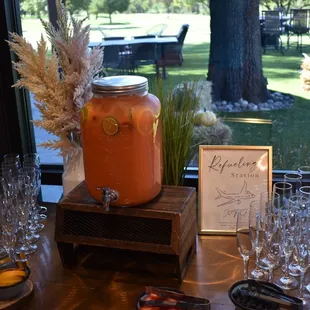 Excellent punch! The server refilled it for us throughout our event!