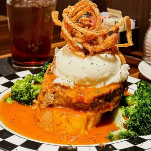 The famous meatloaf! It's literally always this gorgeous.