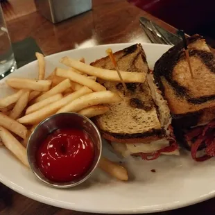 Turkey Reuben Sandwiches