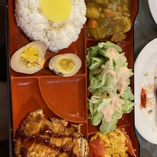Fried chicken bento box