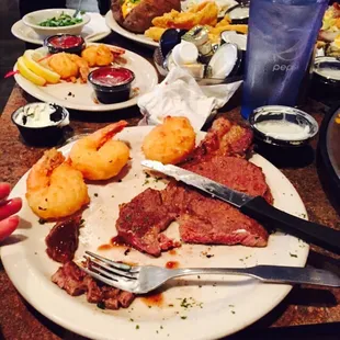 Smh yeah ,we pretty much devoured everything. So good