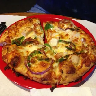 Chicken Santa Fe pizza