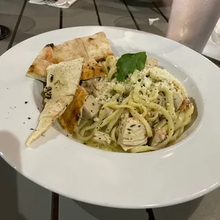 Linguini W/Lemon Chicken