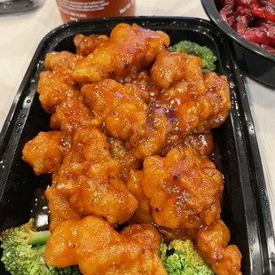 General Tso&apos;s Chicken