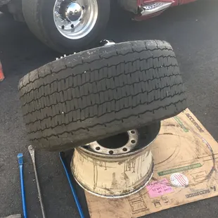 semi truck tire repair