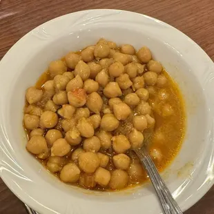 Garbanzo beans side