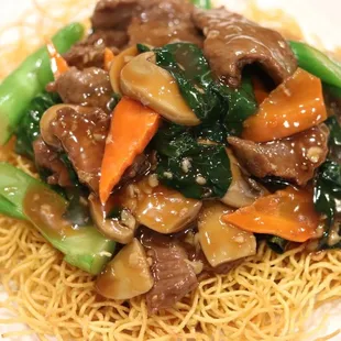 Hong Kong Style Beef Chow Mein