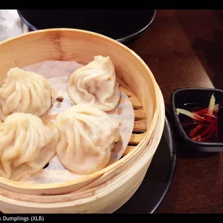 Juicy Pork Dumplings (4)