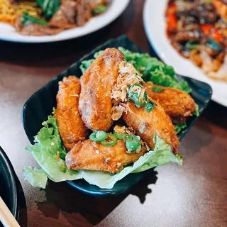 Spicy Garlic Wings (6)