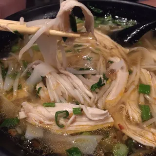 Hainan Chicken Noodle