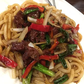 Black Pepper Beef Udon