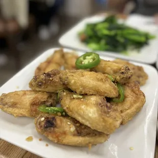 9. Fried Chicken Wings with Salt and Hot Pepper
