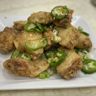 Fried Chicken Wings with Salt and Hot Pepper