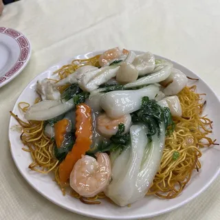 118. Seafood Pan Fried Noodles
