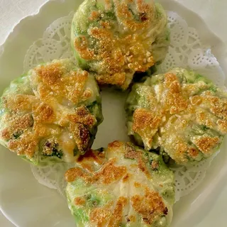 021. Shrimp and Chives Dumpling (4pc)