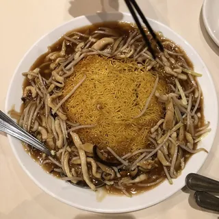 123. Shredded Chicken Breast Pan Fried Noodle