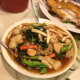 Hu tieu xao thap cam - MY FAVORITE