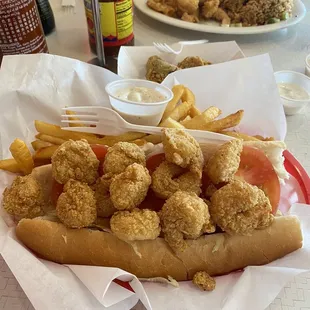 Shrimp po-boy