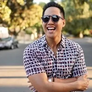 Cj C.