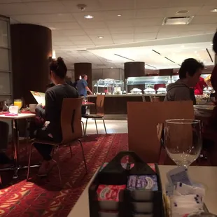 Great buffet with a large variety of breakfast choices!