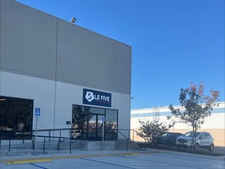 Le Five West Sacramento
