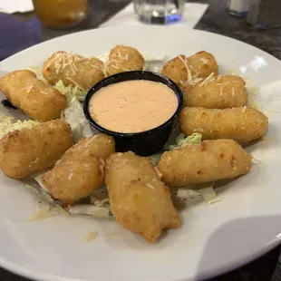 Smoked Gouda Mac bites