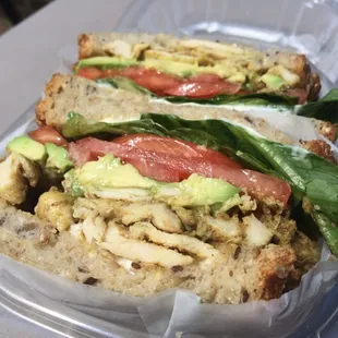 Grilled chicken with avocado on multigrain bread