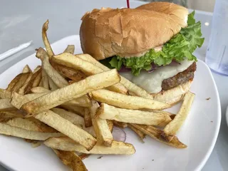 Irvin's On Main