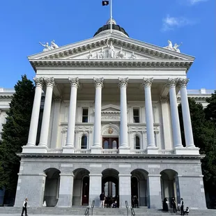 03.01.25 California State Capitol on 10th (between L and N Streets)