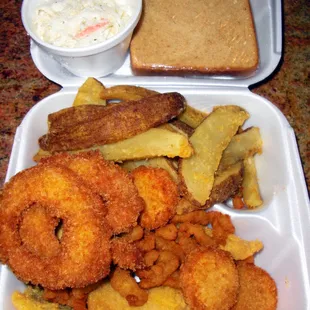 No. 14 Flounder Combination Platter