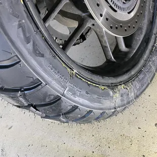 Well, everything was fine during the purchase negotiations. The problem is that the installation of front and rear tires was not what I was