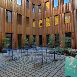 Outdoor courtyard seating ;)