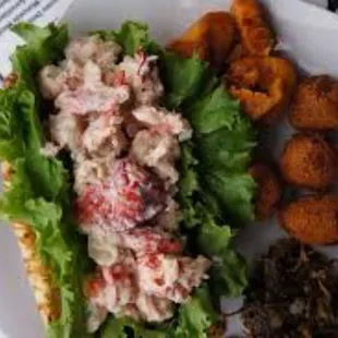 Ranked Top 20 Lobster Roll in the USA!