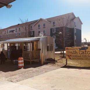 Caplinger's Fresh Fish Market on PendletonPike