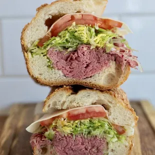 Roast beef sub on Italian seeded bread