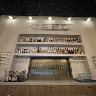 Bar wall and tap